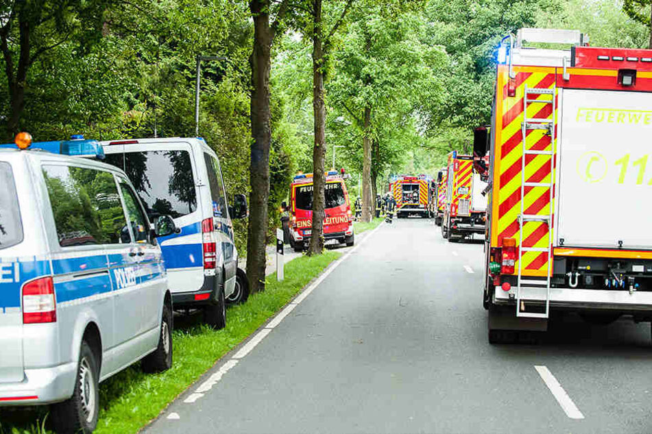 Polizei, Feuerwehr und Rettungswagen waren in der Straße "Am Wellbach" vor Ort.