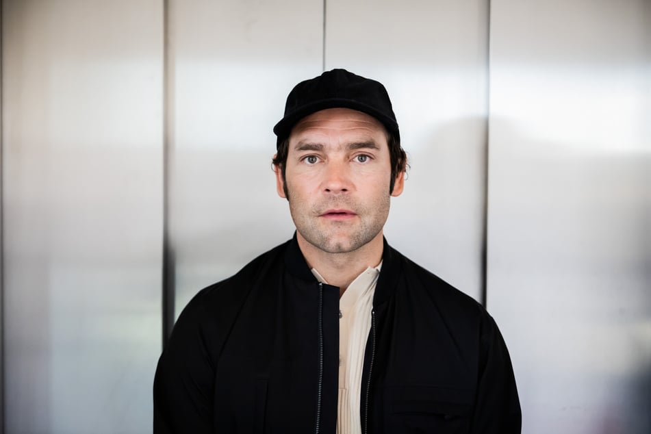 Der neue Song wurde in den Sozialen Medien auch von vielen Promis geteilt.