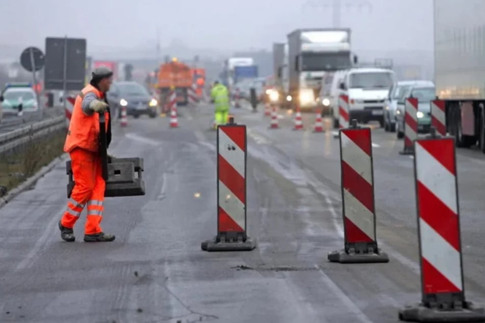 Auf der A4 und der A72 kommt es zu Einschränkungen. (Symbolbild)