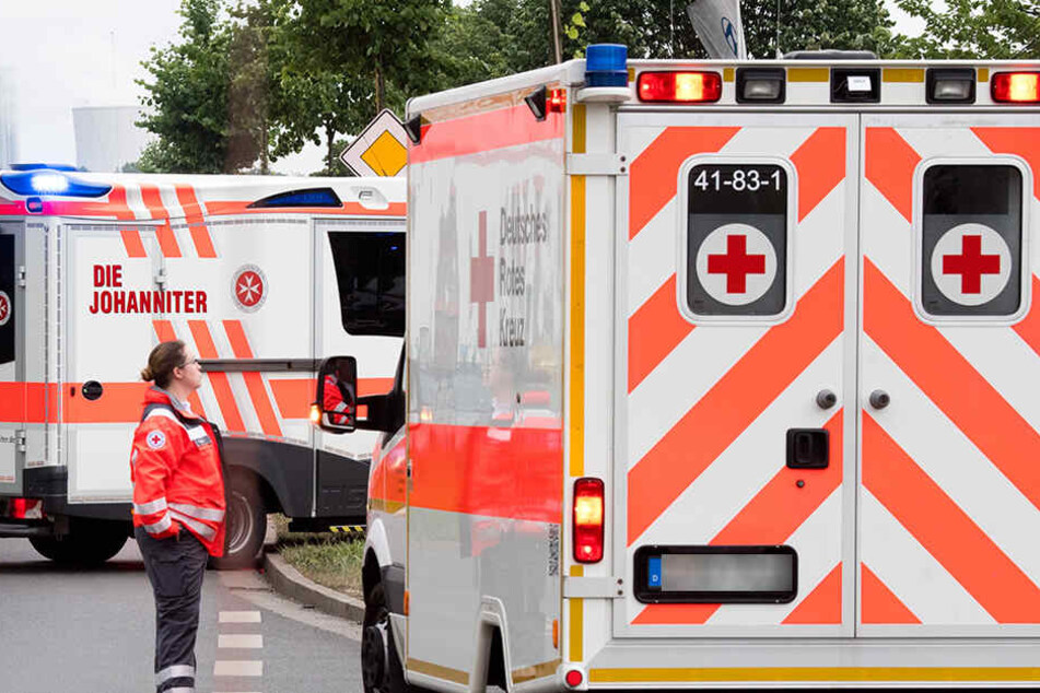 Rettungskräfte im Einsatz. (Symbolbild)