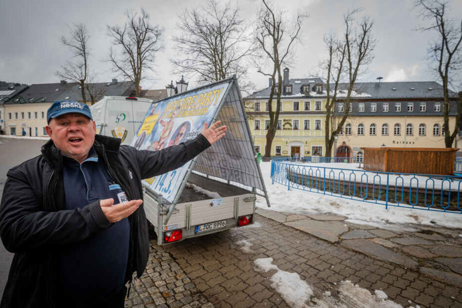Seit mehreren Jahren zofft sich Nacktrodel-Veranstalter Joachim Nöske (67) mit dem Oberwiesenthaler Stadtchef.