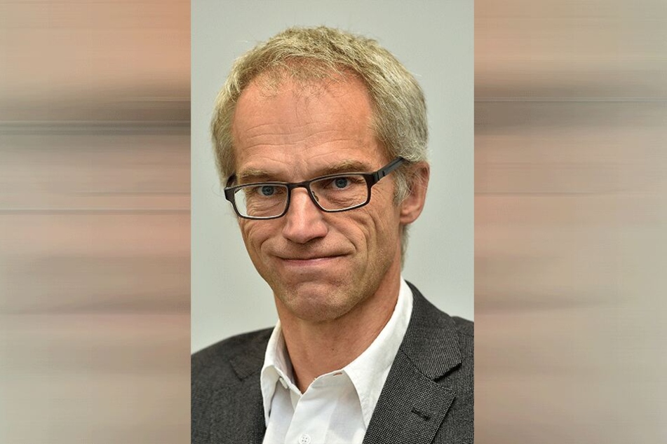 Der Leiter des Schulverwaltungsamts Falk Schmidtgen (†54) fuhr die Strecke fast täglich mit dem Rad.