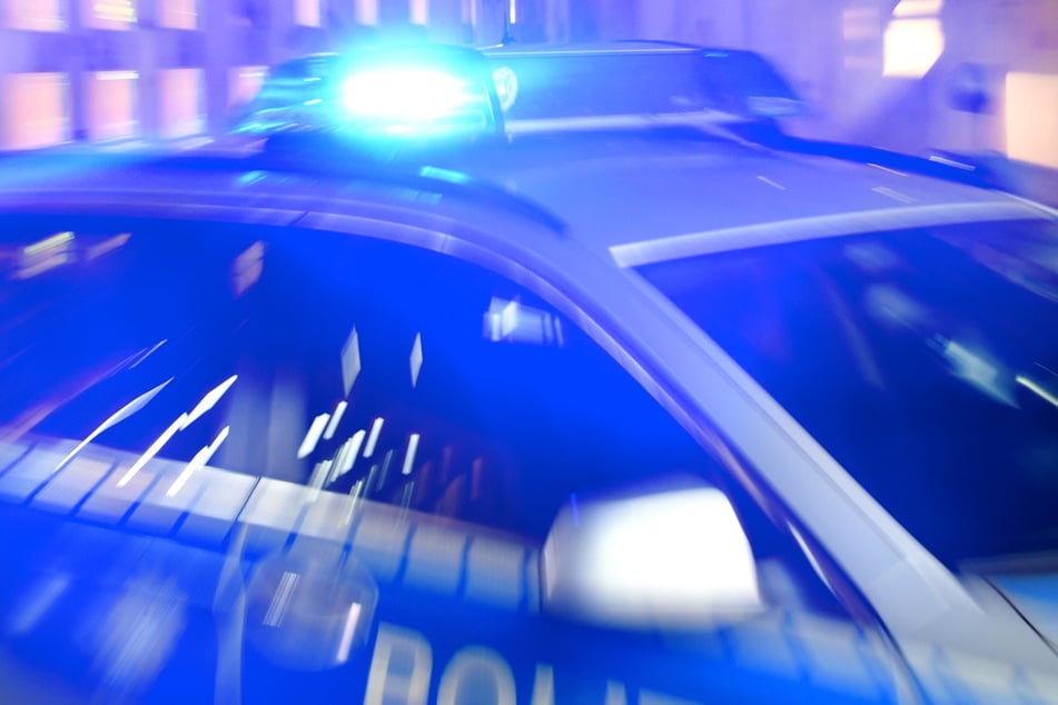 Die Polizei nahm den psychisch auffälligen Mann (36) fest. (Symbolbild)