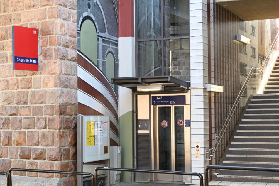 Am Bahnhof Chemnitz-Mitte schnappte die Polizei den Tatverdächtigen am Montagnachmittag.