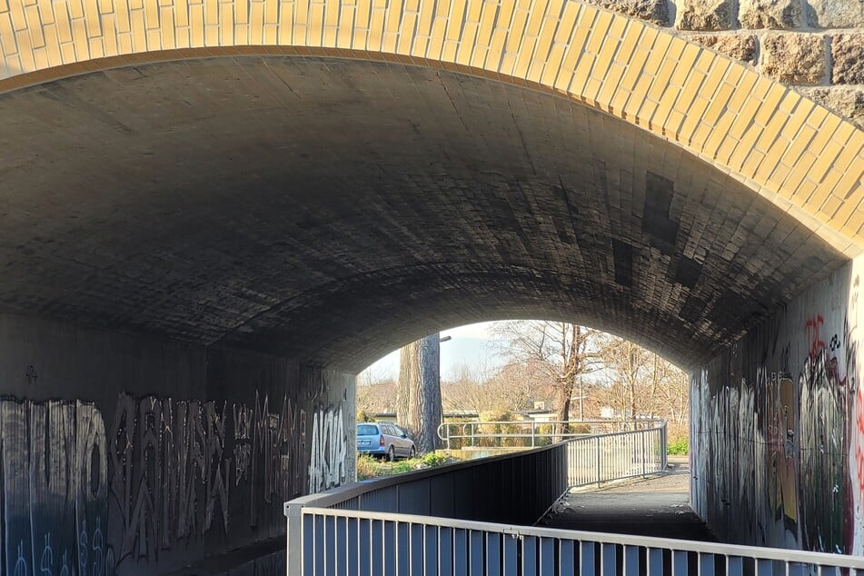 Gar nicht mehr so unheimlich: Der bei Anwohnern als "Creepy Tunnel" bekannte Durchgang wurde neu gestaltet.