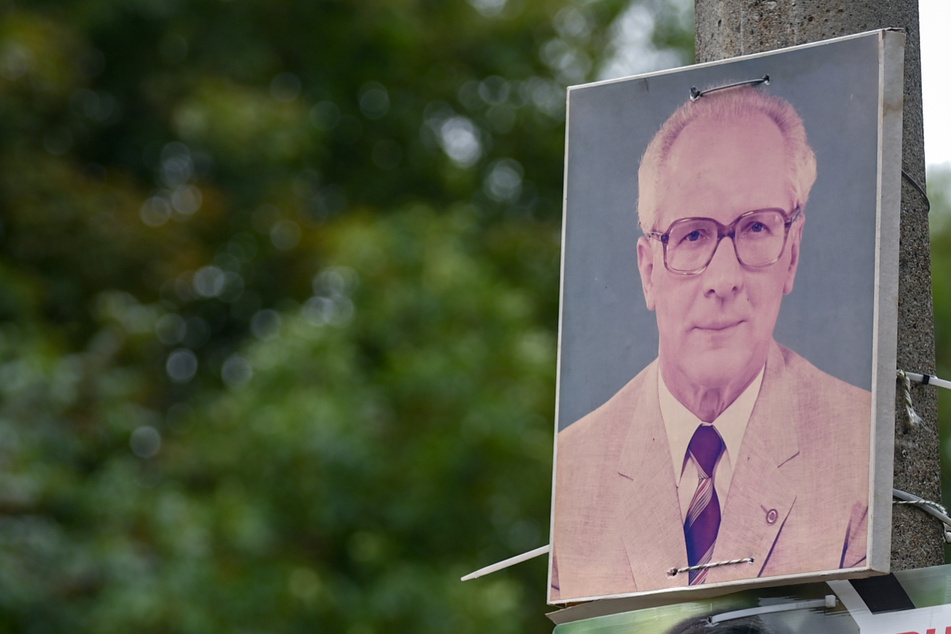 Leipzig: Honecker for Kanzler? Plakat mit DDR-Staatschef in Leipzig gesichtet