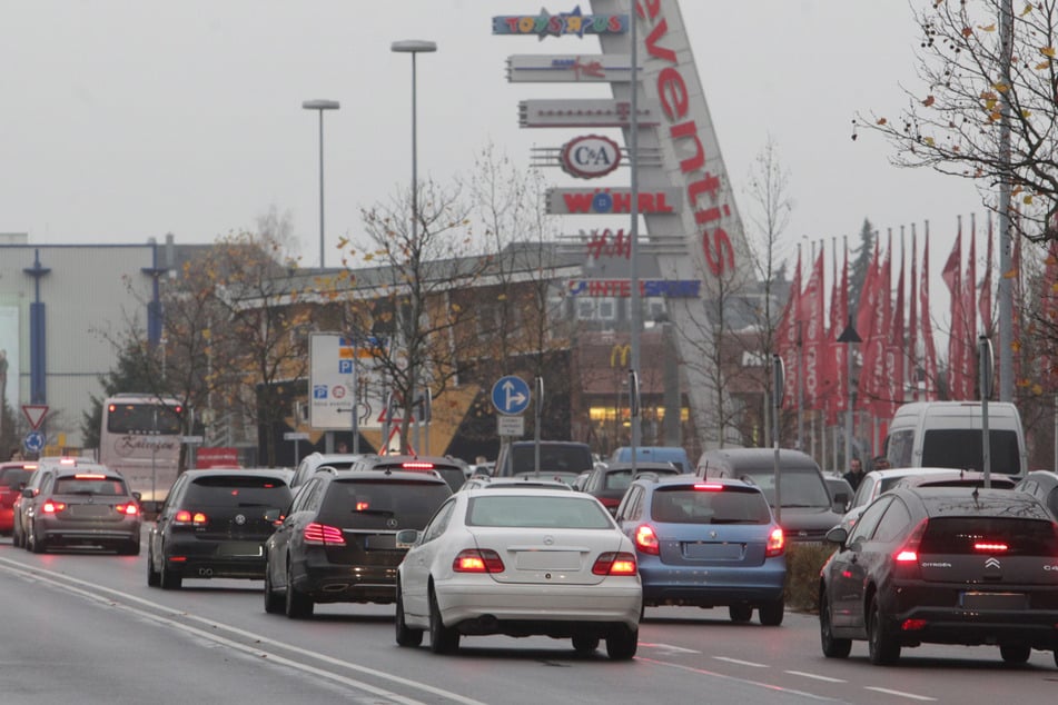 Am 30. September wird die Baustelle auf der B181 voll gesperrt. (Archivbild)