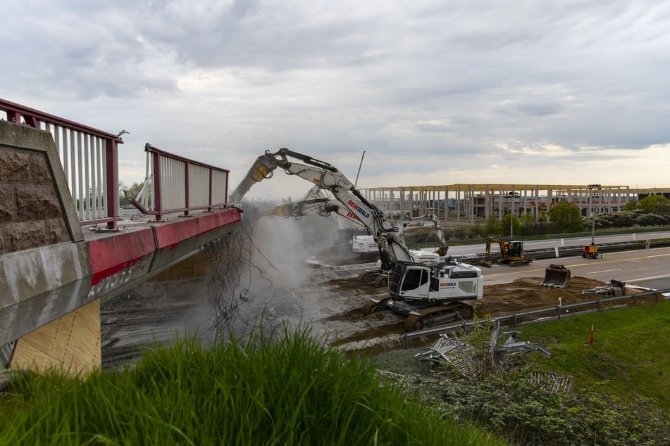 Sonntagmorgen ab etwa 7 Uhr ging es dann lediglich noch um Aufräumarbeiten.