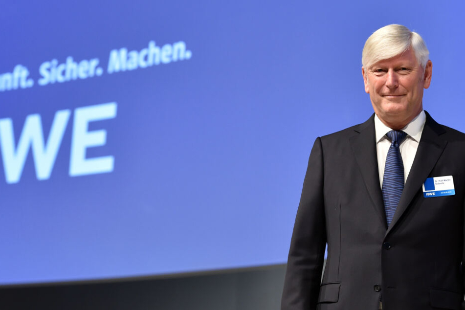 RWE-Chef Rolf Martin Schmitz (62) sieht keinen Grund mehr für Baumbesetzungen.
