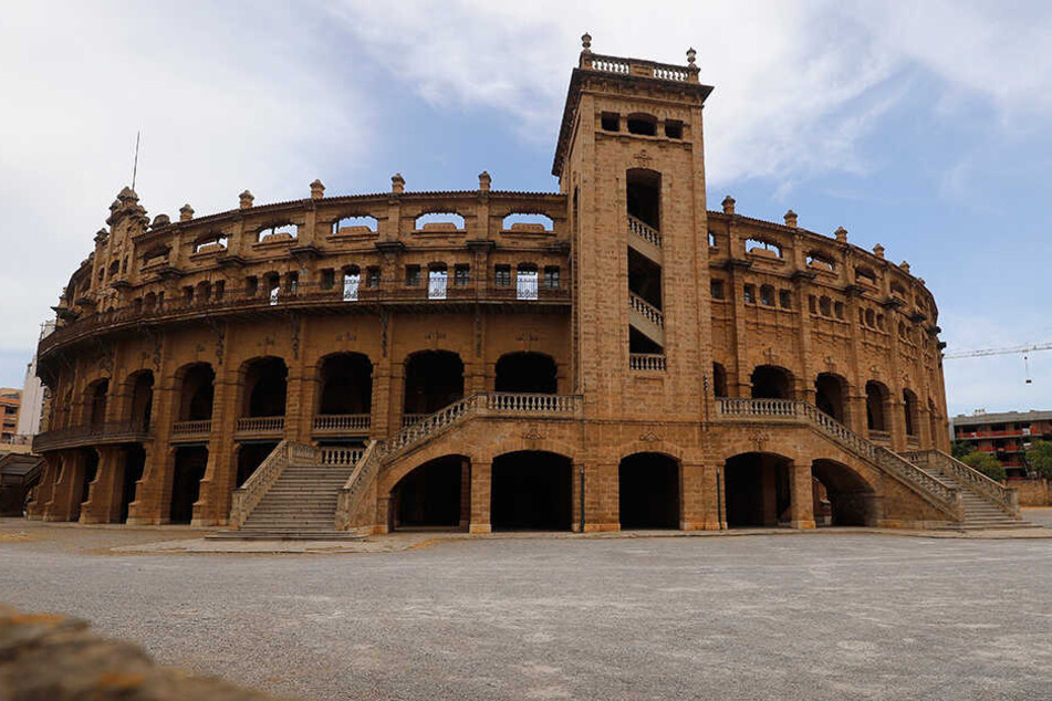 Das Coliseo Balear ist trotz kleineren Mängeln laut Mitteilung der Stadt bereit für das Stierkampf-Event am Freitag.