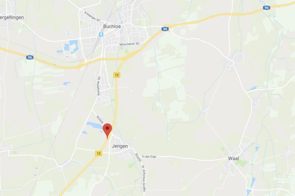 Der Mann kam auf der B12 bei Jengen in den. Gegenverkehr.