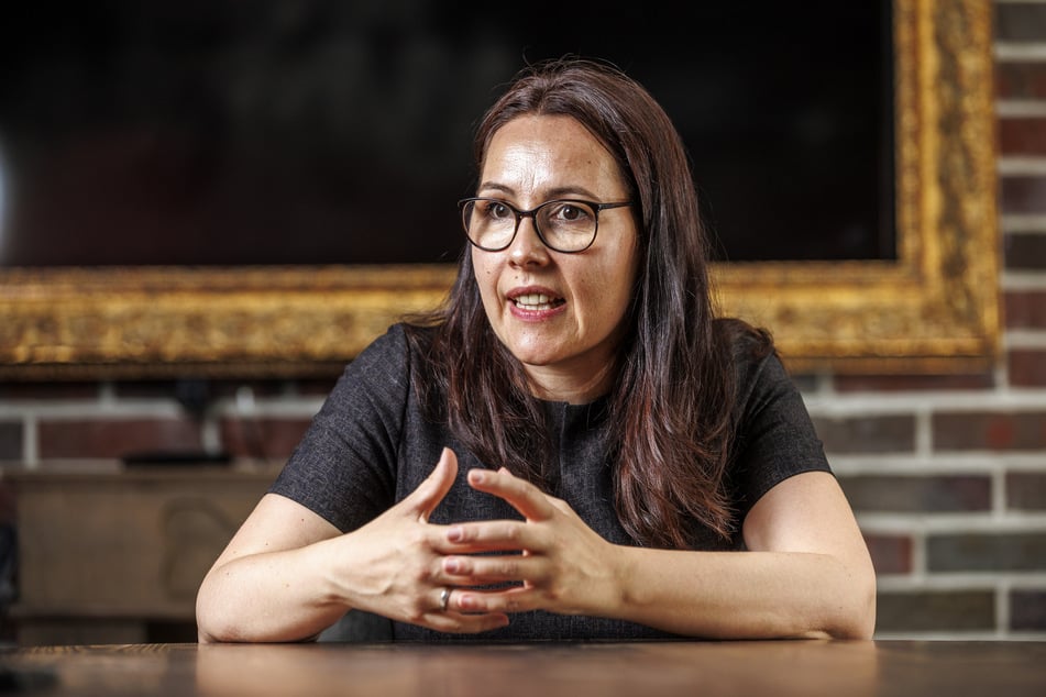 Auch die CDU-Fraktionsvorsitzende Heike Ahnert (44) kritisiert die Verwaltung.