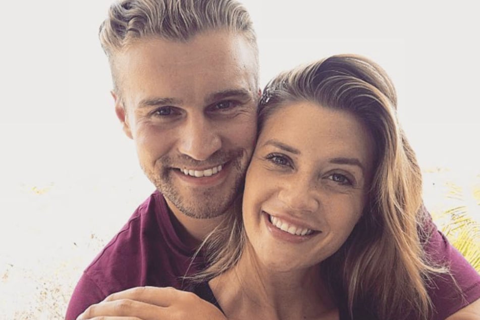 Alexander Hindersmann (30) scheint die Hoffnung auf ein Liebescomeback mit Nadine Klein (32) aufgegeben zu haben.