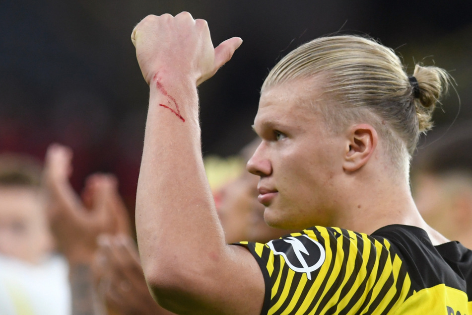 Erling Haaland (21) trifft wie er will. Ob Borussia Dortmund ihn über den Sommer 2022 hinaus halten kann, ist fraglich.