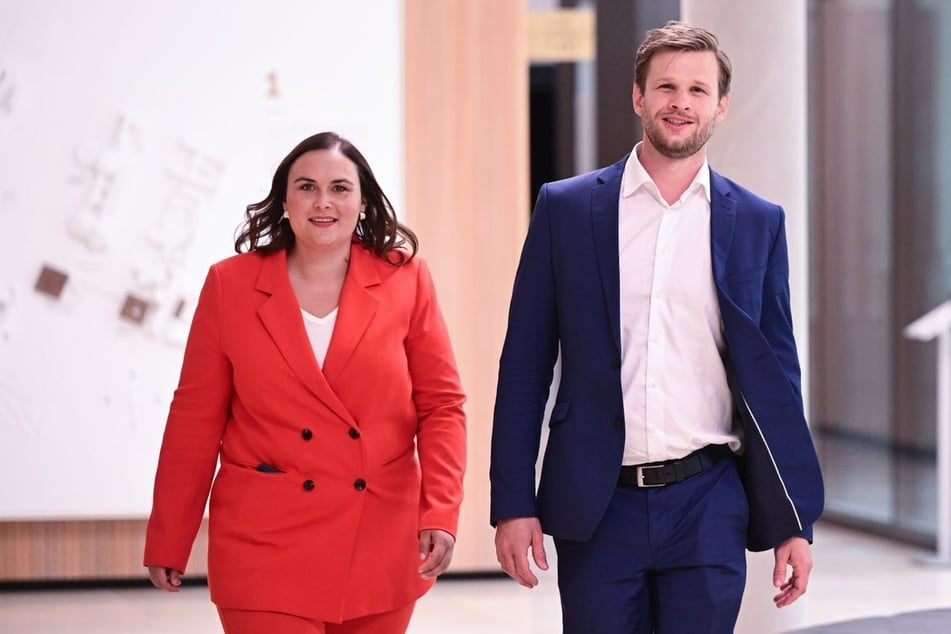 Isabel Cademartori (38) und Robin Mesarosch (35) führen ab sofort die SPD in Baden-Württemberg.
