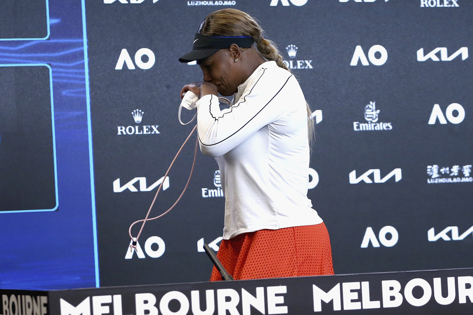 Serena Williams (39) verließ unter Tränen die PK nach dem Match gegen Naomi Osaka (23).