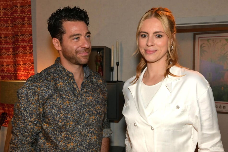 Zoe und Carlos sind nach einigen Startschwierigkeiten ein glückliches Paar geworden.