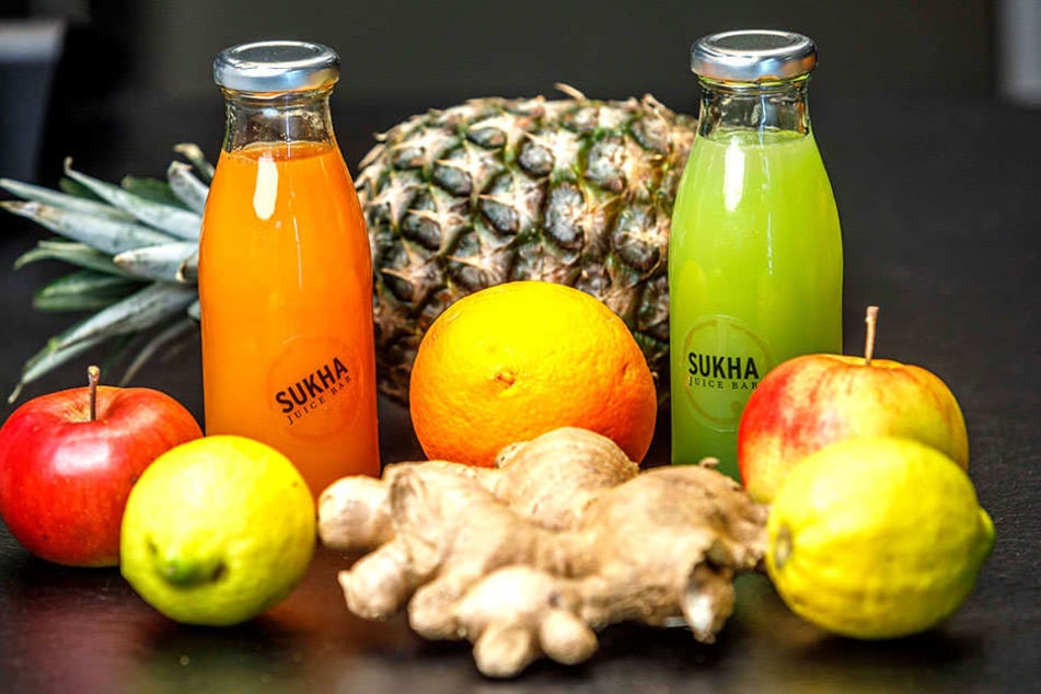 Jede Menge Gemüse und Obst zum Trinken: Bis zu 500 Gramm davon stecken in einer kleiner Flasche.