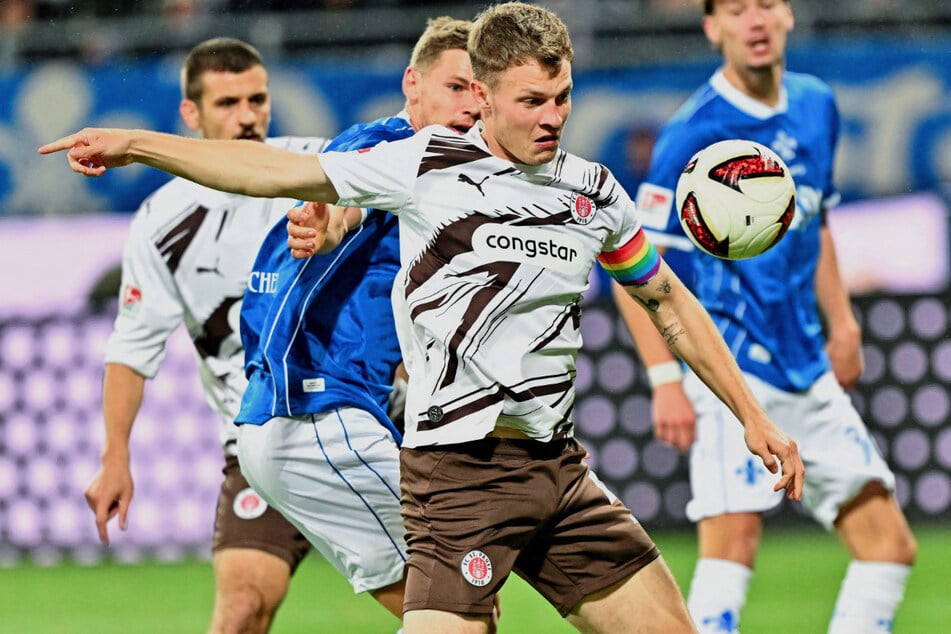 St. Pauli um Kapitän David Nemeth verteidigte das eigene Tor und fing sich zumindest keinen Gegentreffer.