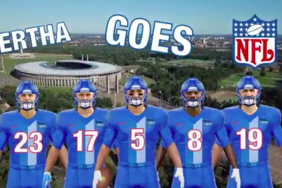 Hertha goes USA: Niklas Stark (m.) wird die Mannschaft als Quarterback anführen.