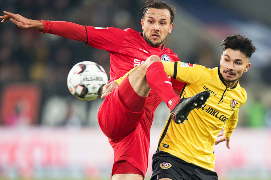 Atilgan gegen Arminia Bielefeld am 30. Januar 2019. Hier gelang ihm sein erstes Zweitliga-Tor für Dynamo.