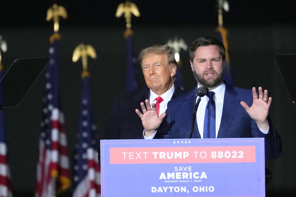 Donald Trump (l.) has chosen Senator JD Vance to be his running mate, but Vance has a long history of making disparaging comments about the former president.