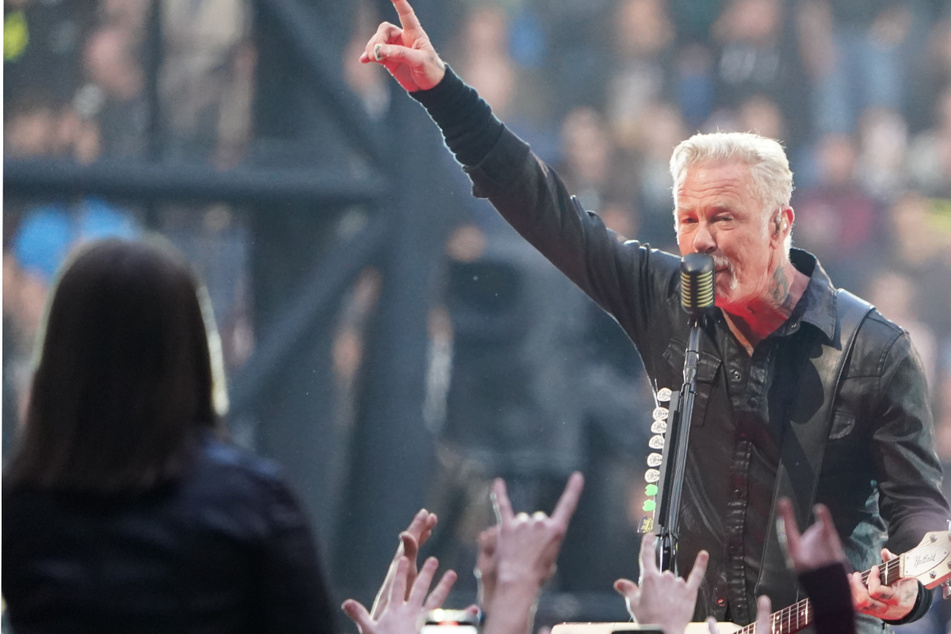 Metallica-Sänger James Hetfield (60) wird am Wochenende in München auf der Bühne stehen.