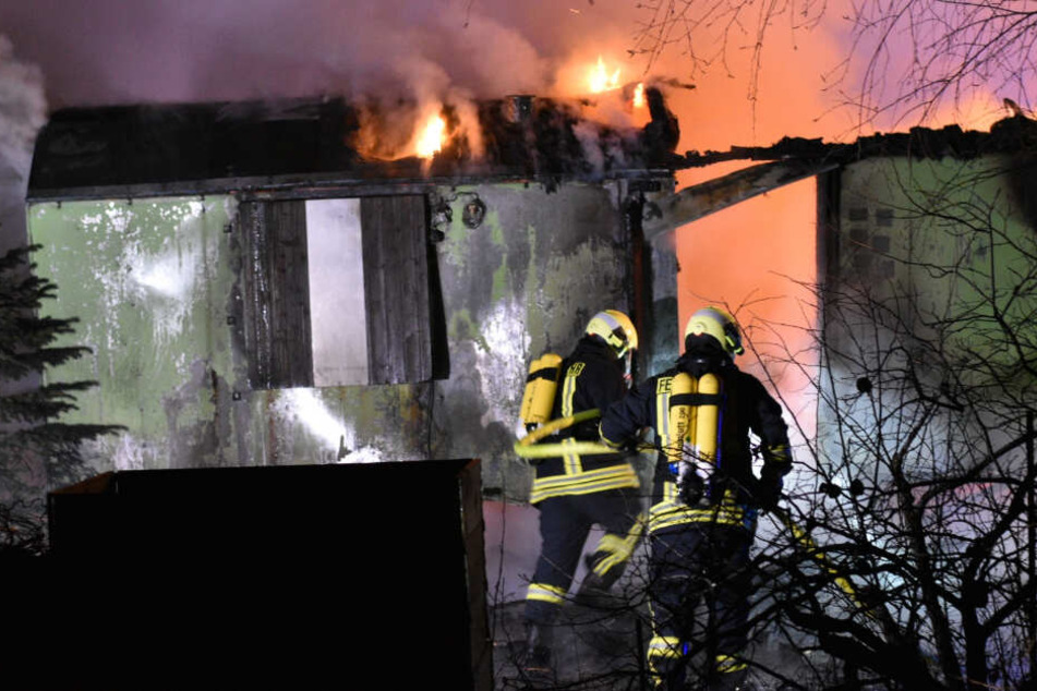 Für den Club-Bauwagen konnte die Feuerwehr am Wochenende nichts mehr tun.