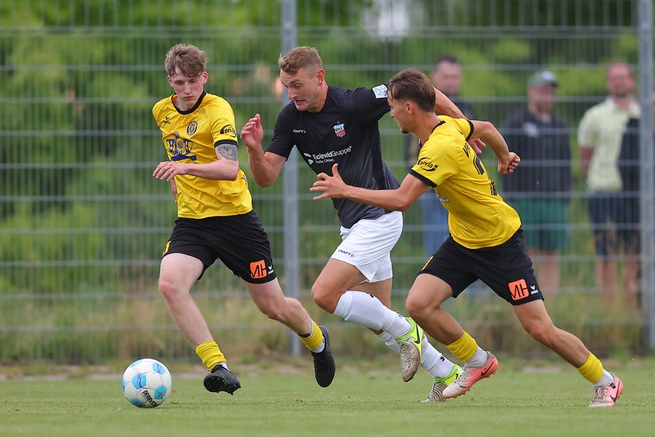 Flügelflitzer Theo Martens (22) kann klar auf einen Startelf-Einsatz am Sonnabend hoffen.