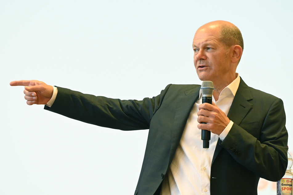 Knallhart: Scholz nimmt Union und deren Sofortprogramm auseinander!