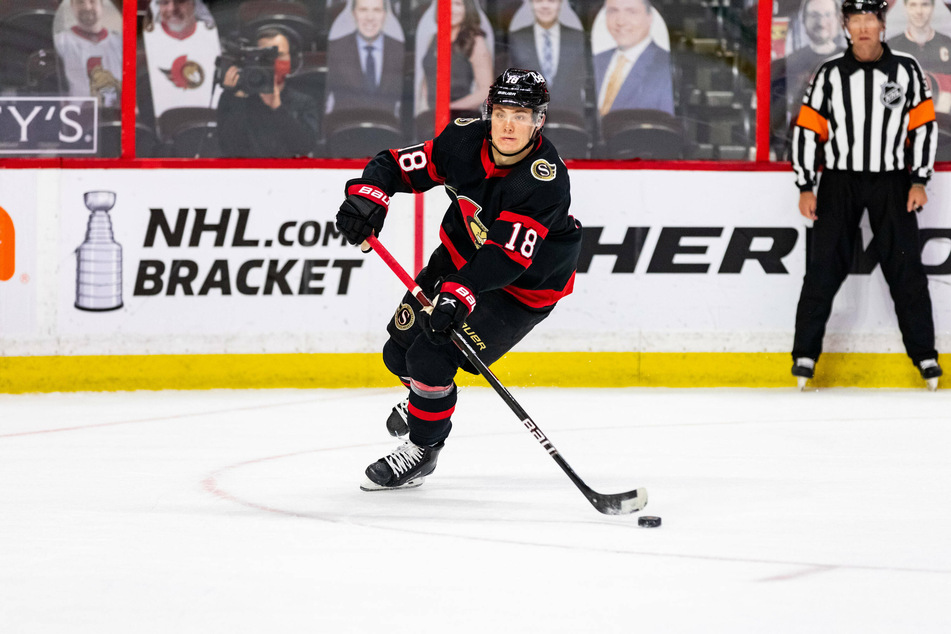 Senators Left Wing Tim Stutzle scored three goals as the Senators beat the Jets 4-2 on Saturday night