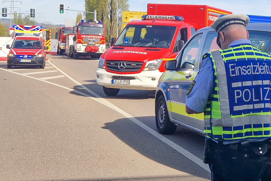 Die Polizei sperrte den Unglücksort weiträumig ab.