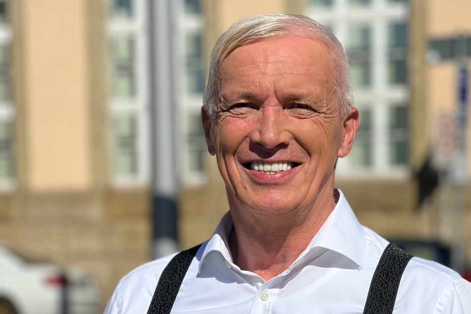 Jörg Prophet (61) könnte bald der erste AfD-Oberbürgermeister Deutschlands werden. In der Stichwahl tritt er gegen den parteilosen Amtsinhaber Kai Buchmann (47) an.