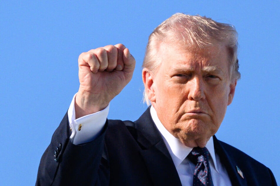 Trump launches military ops in Ecuador to combat "terrorist organizations"