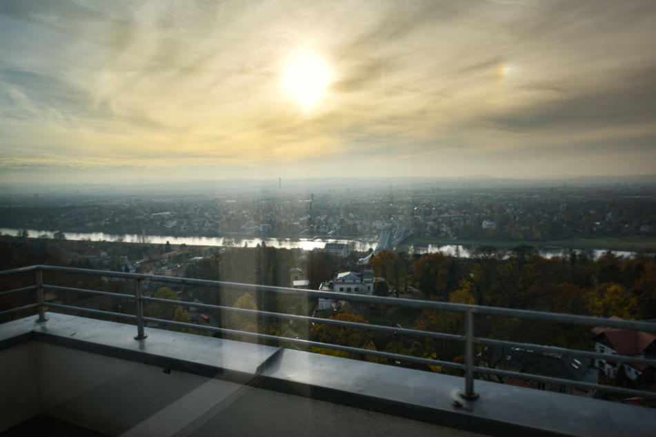 Seiner fantastischen Lage verdankt der Luisenhof den Beinamen "Balkon von Dresden".