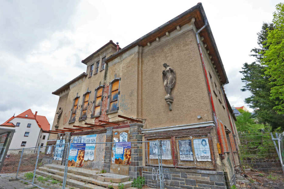 Das "Capitol" in Zwickau steht bereits seit 25 Jahren leer. Nun will die SPD dem Gebäude neues Leben einhauchen.