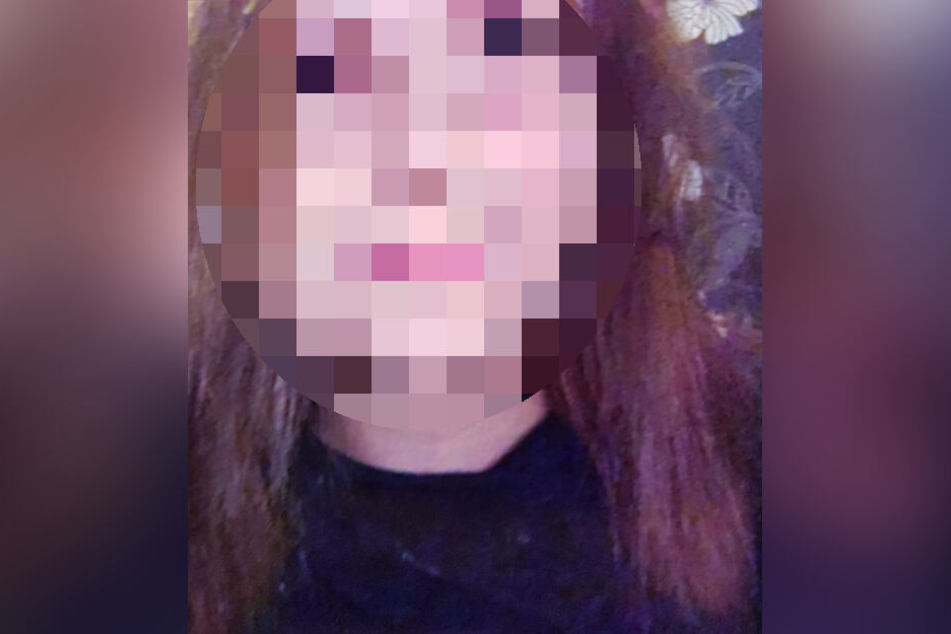 Die 16-Jährige hat sich bei ihrer Mutter gemeldet. Doch jetzt ist sie bei der Polizei.