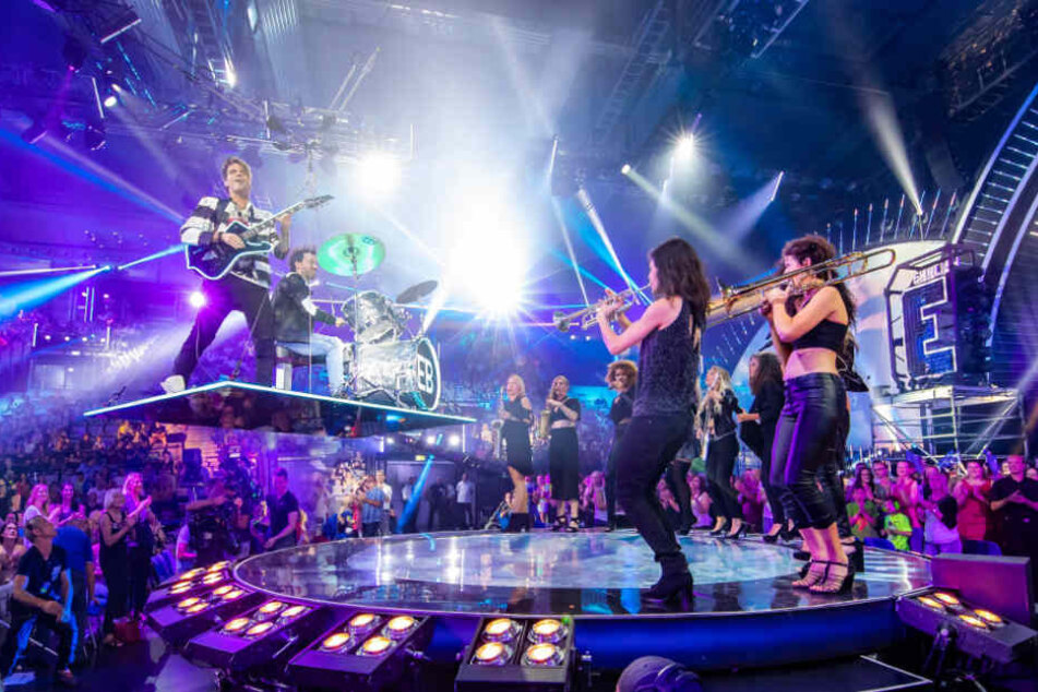Erstmals werden die Zauberbrüder auch von einer Live-Band begleitet.