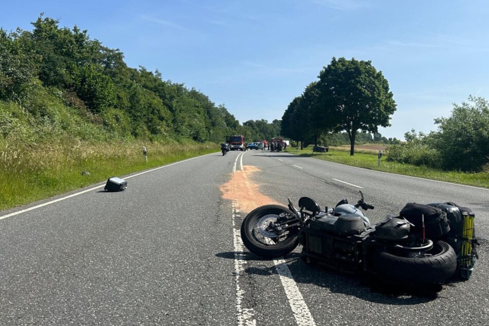 In der Folge kam es zu einem weiteren Unfall, zwei Motorradfahrer kollidierten und zogen sich Verletzungen zu.