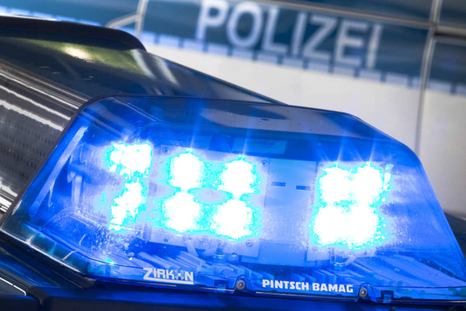 Gleich zweimal musste die Polizei in den Ostpreußenweg ausrücken. (Symbolbild)