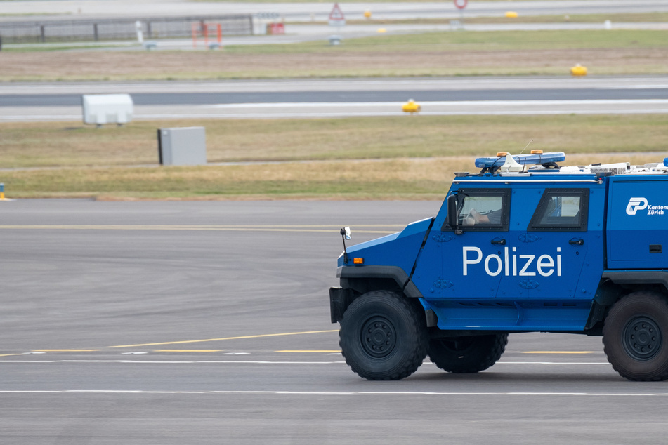 Vier Kilo Kokain geschmuggelt! Deutsche Rentnerin festgenommen