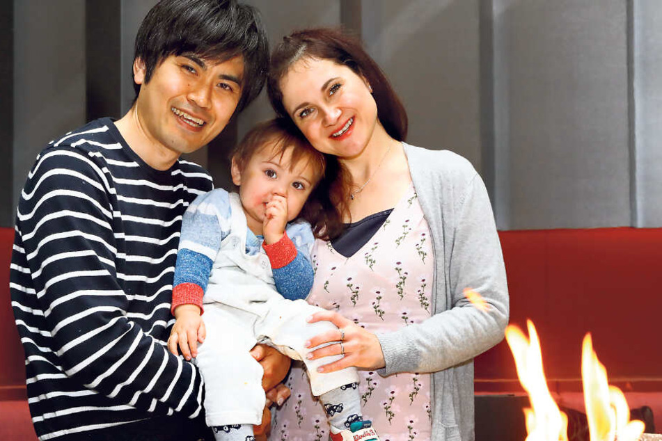 Einen Tag nach ihrem 35. Geburtstag wurde Mitsuki geboren: Diana Beier-Taguchi (36) und ihr Ehemann Souichirou (37) ließen den Kleinen kürzlich taufen.