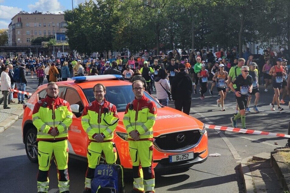 Der Ersthelfer-Trupp der Berliner Feuerwehr kümmerte sich um die medizinische Versorgung der Sportler.