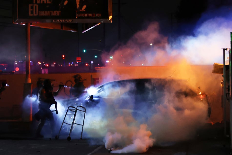 Im Raum Los Angeles kam es am Freitag zu massiven Protesten gegen ICE-Sicherheitskräfte.