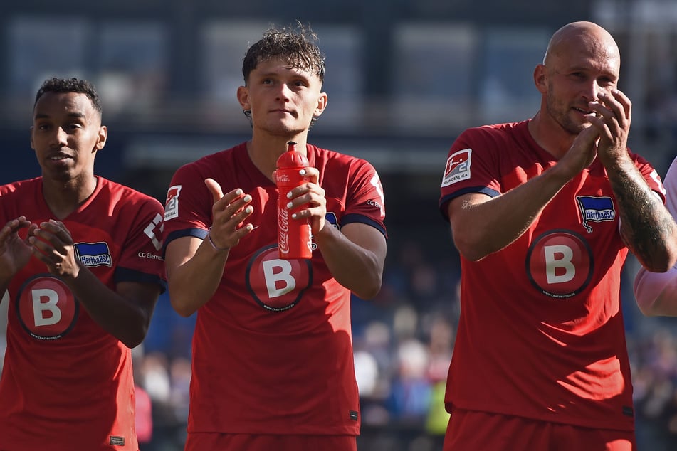 Fabian Reese (27, M.) löst Toni Leistner (34, r.) als Hertha-Kapitän ab.