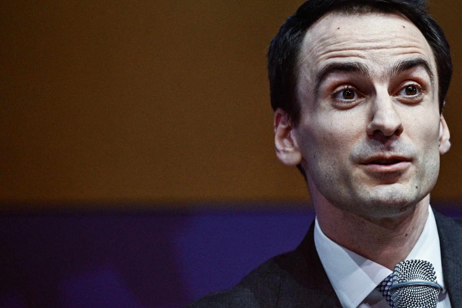 US "totally" rejects global governance of AI, says Trump tech adviser: "We must replace that fear with hope"