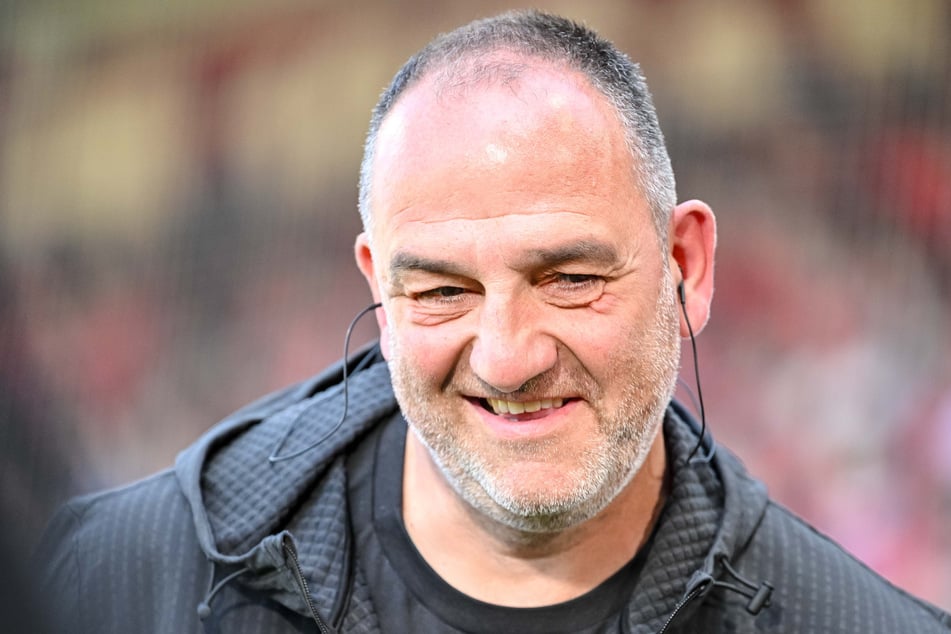 Mit dem FCH steht Frank Schmidt vor dem Abstieg in die 2. Liga, doch er genießt weiter das Vertrauen der Verantwortlichen.