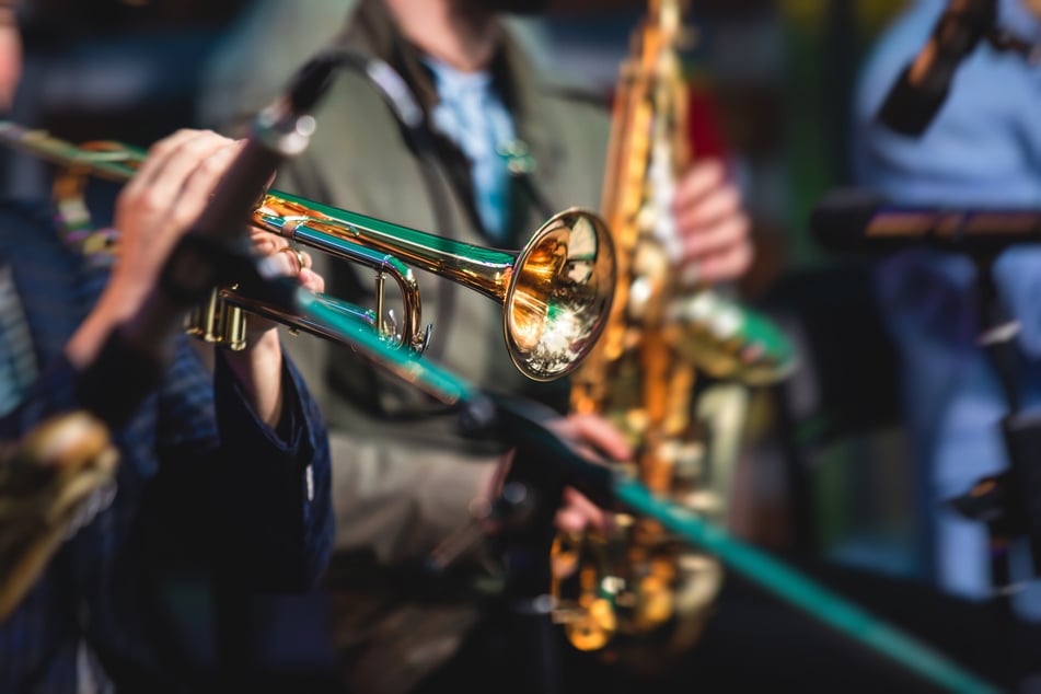 Das Blechbläserquintett "emBRASSment" begeistert mit Tuba, Posaune, Waldhorn und zwei Trompeten. (Symbolbild)