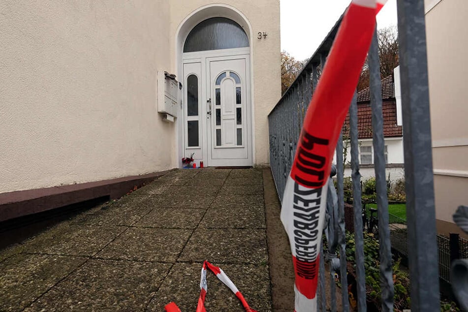 In diesem Haus wurde Anett J. (35) zum Sterben liegen gelassen.