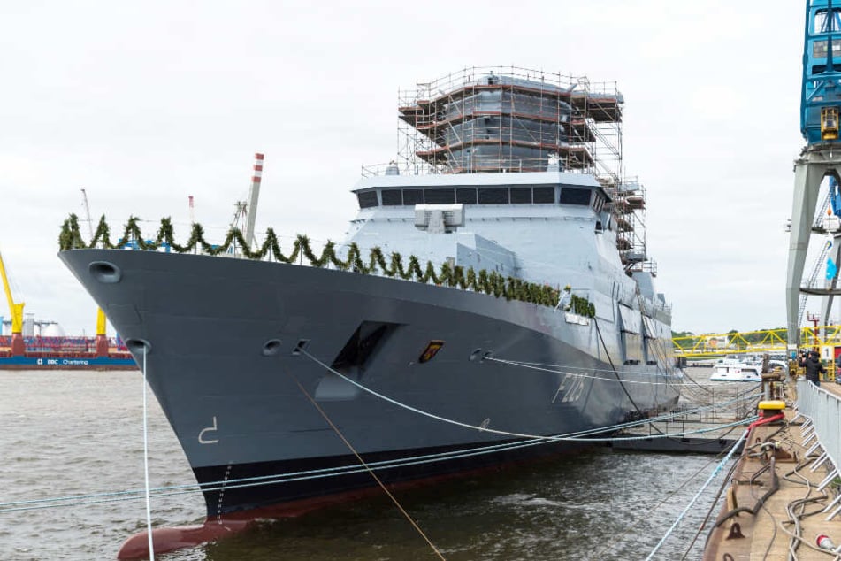 Die Fregatte wurde bereits im Mai 2017 auf den Namen "Rheinland-Pfalz" getauft.
